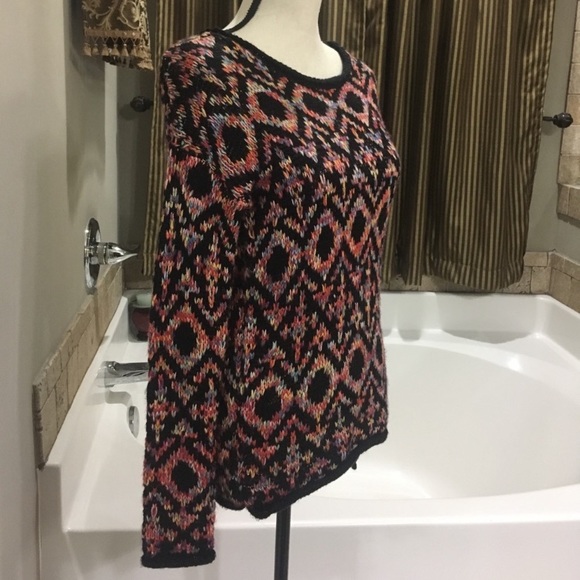 Jessica Simpson Sweater - Picture 8 of 8